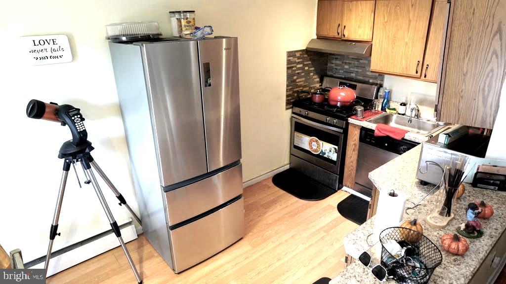 100 E GLENOLDEN AVENUE D-7