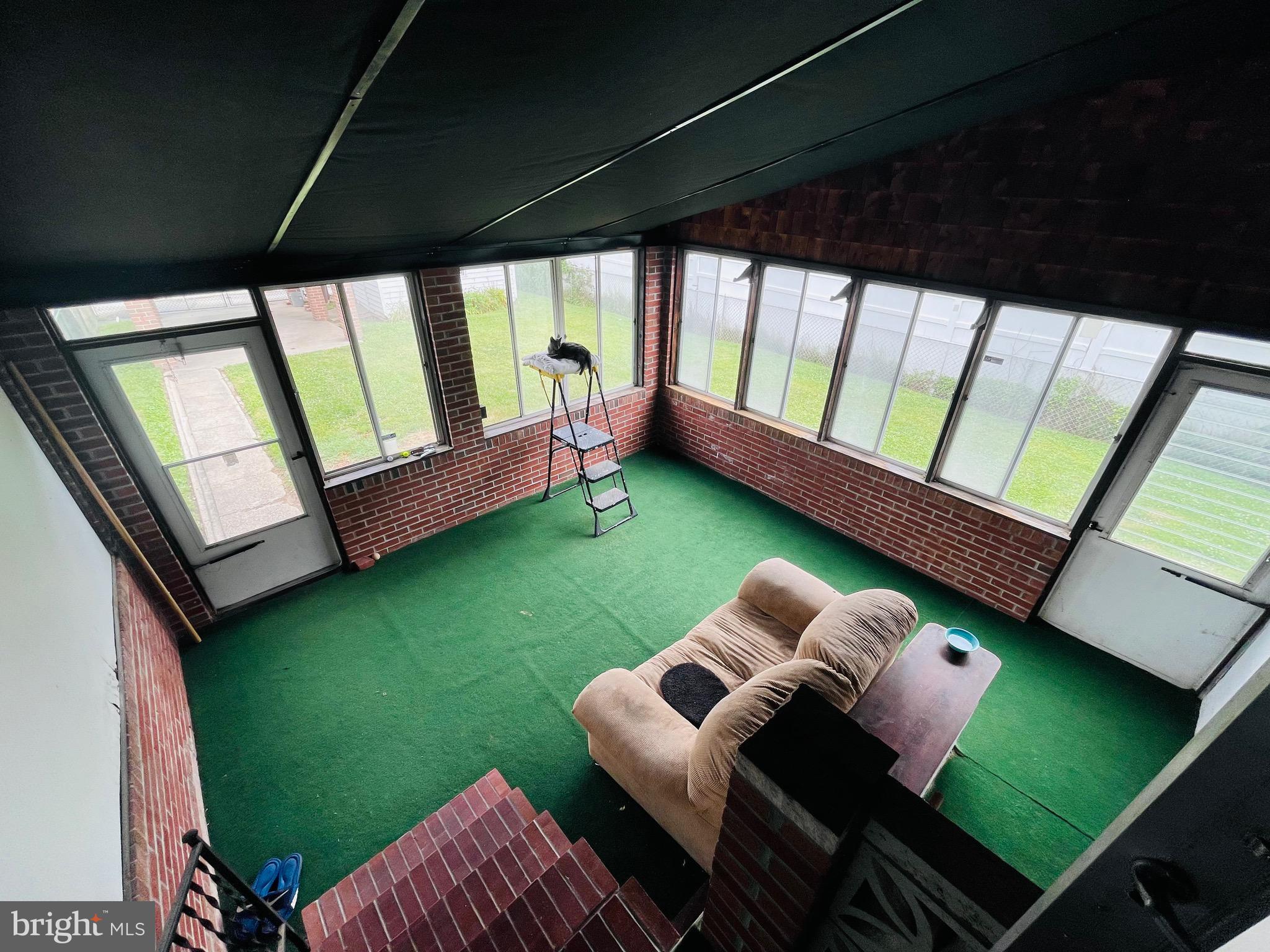 MANCHESTER - Residential