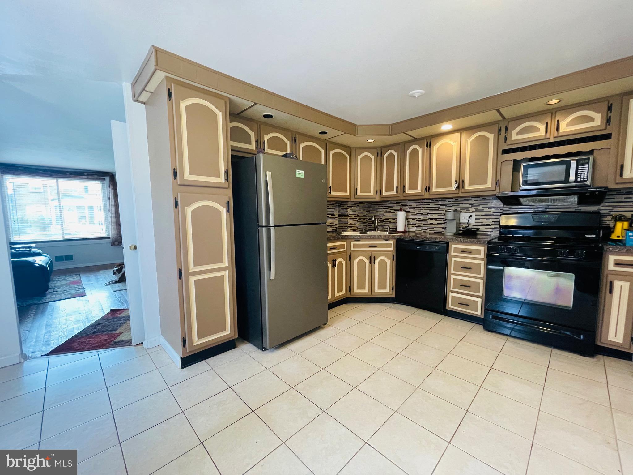 MANCHESTER - Residential