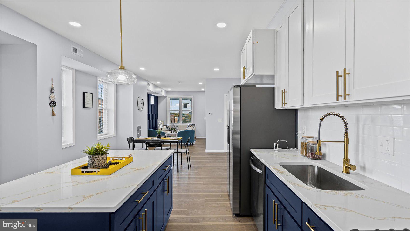 BIDDLE STREET - Residential