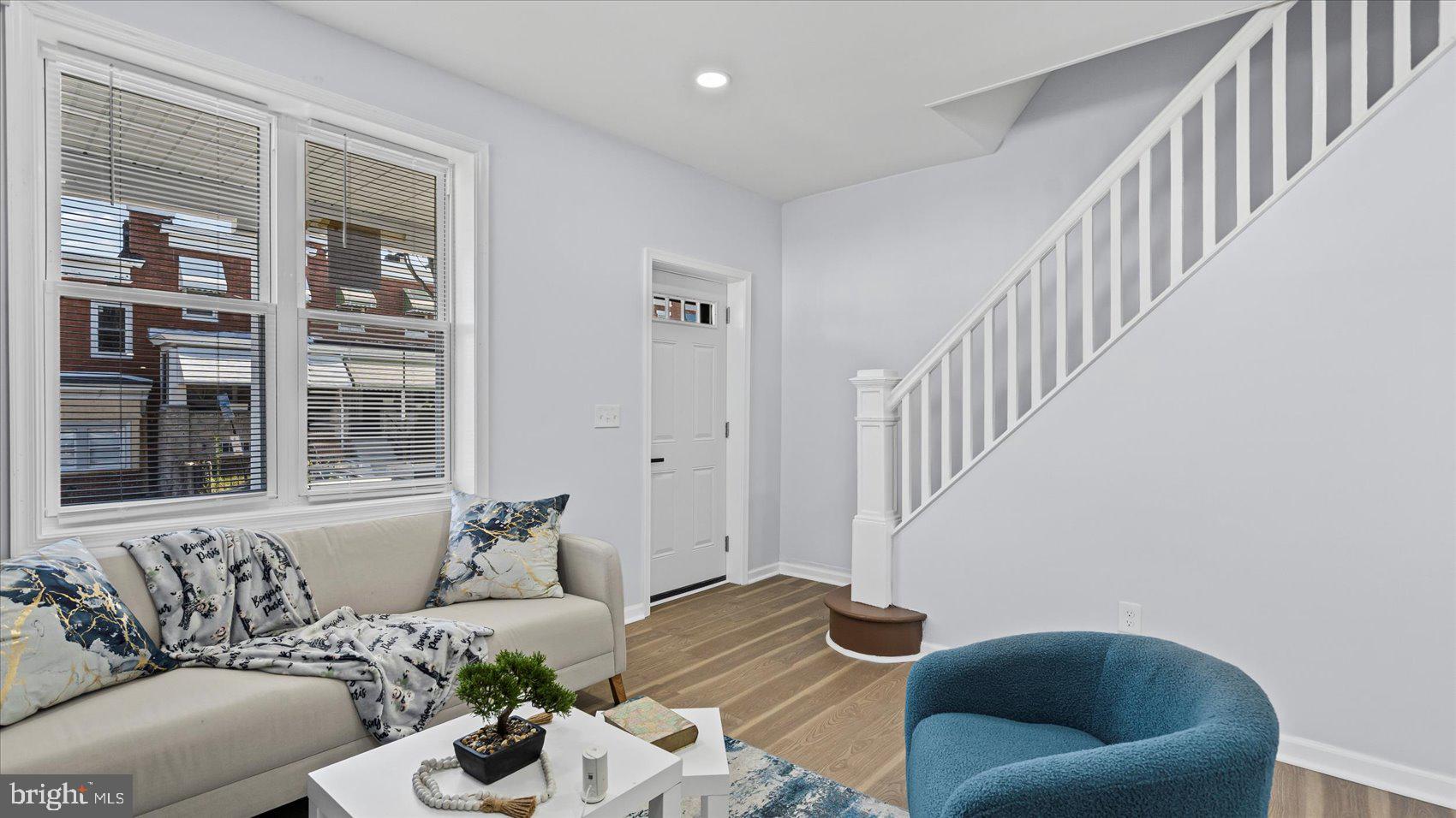 BIDDLE STREET - Residential