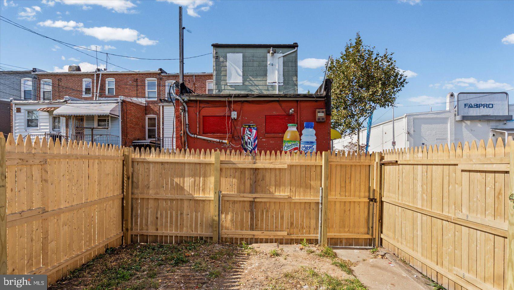 BIDDLE STREET - Residential