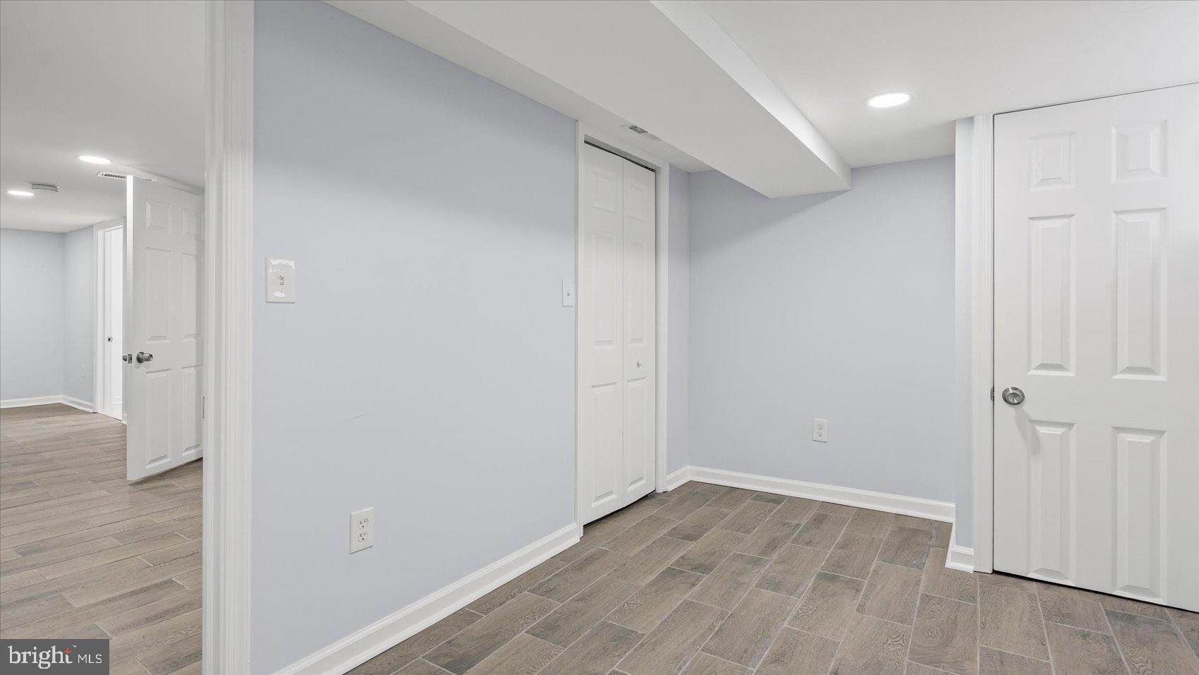 BIDDLE STREET - Residential