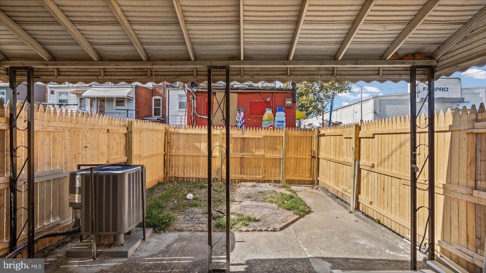 BIDDLE STREET - Residential