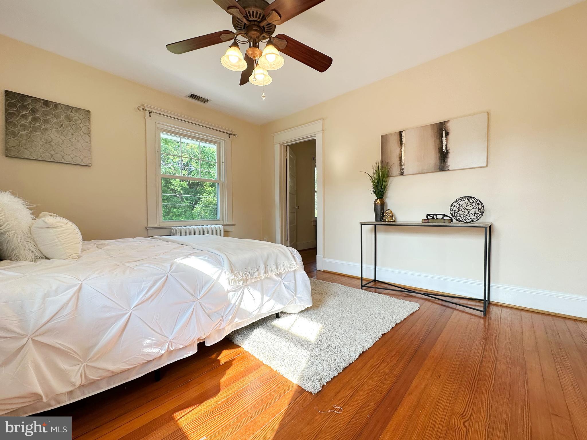 UNIVERSITY PARK - Residential