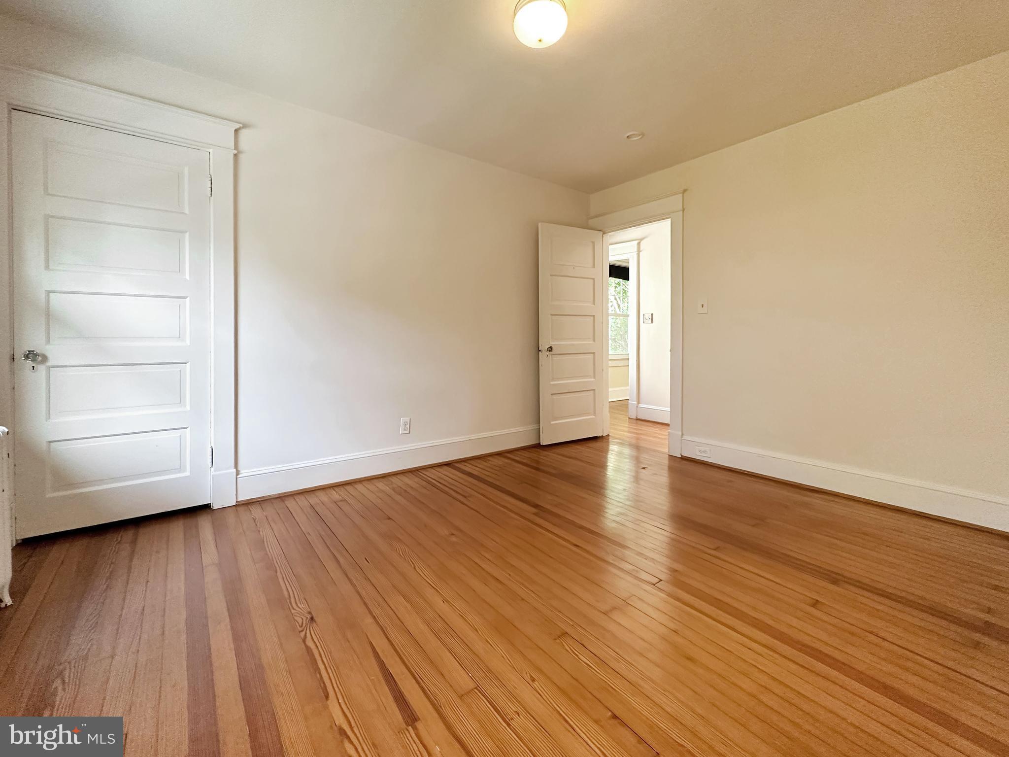 UNIVERSITY PARK - Residential