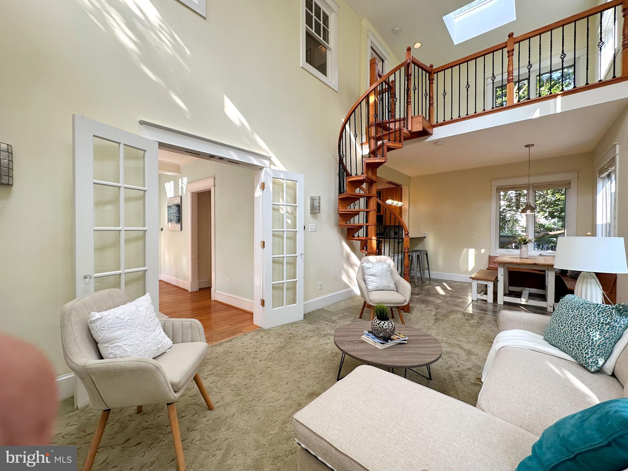 UNIVERSITY PARK - Residential