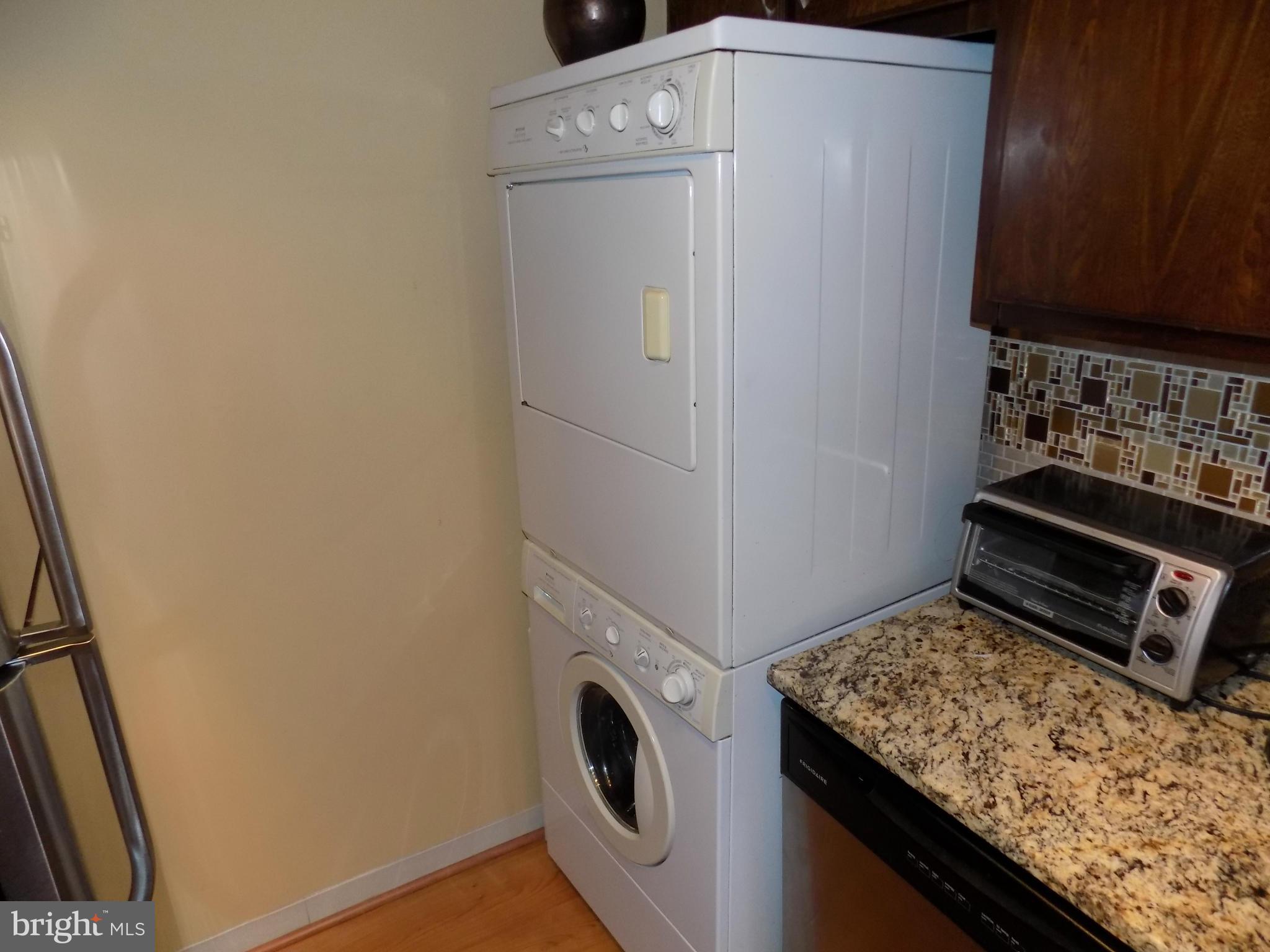 HIGHPOINTE - Residential