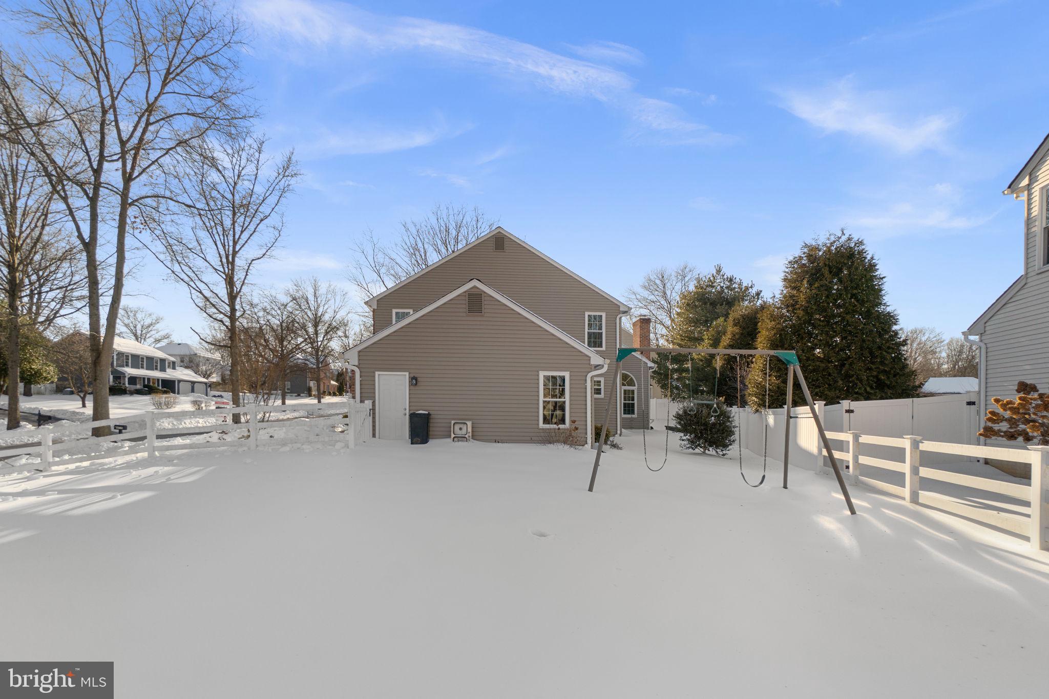 TURF VALLEY OVERLOOK - Residential