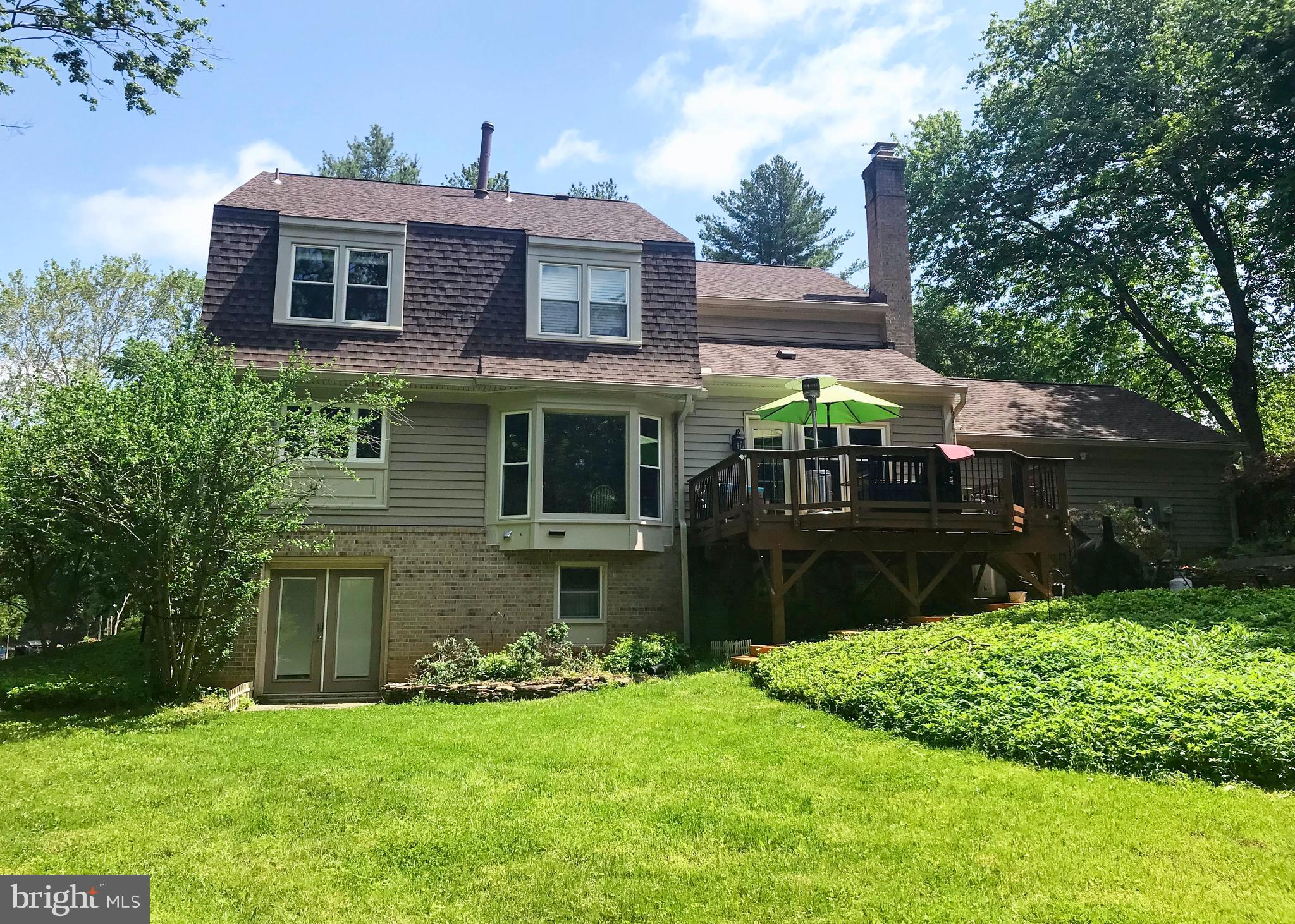 FALLSREACH - Residential Lease