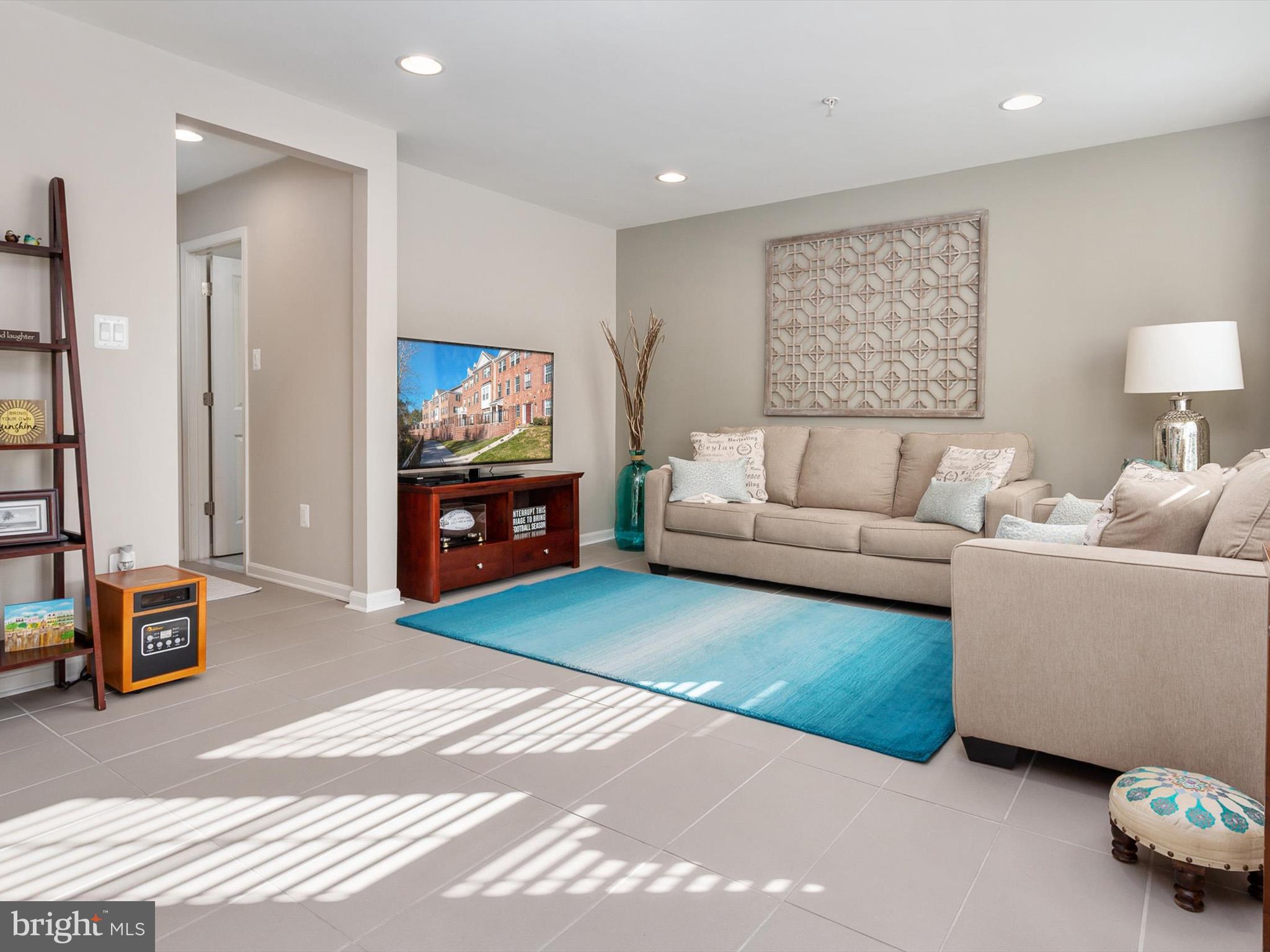 BUCKINGHAM - Residential Lease