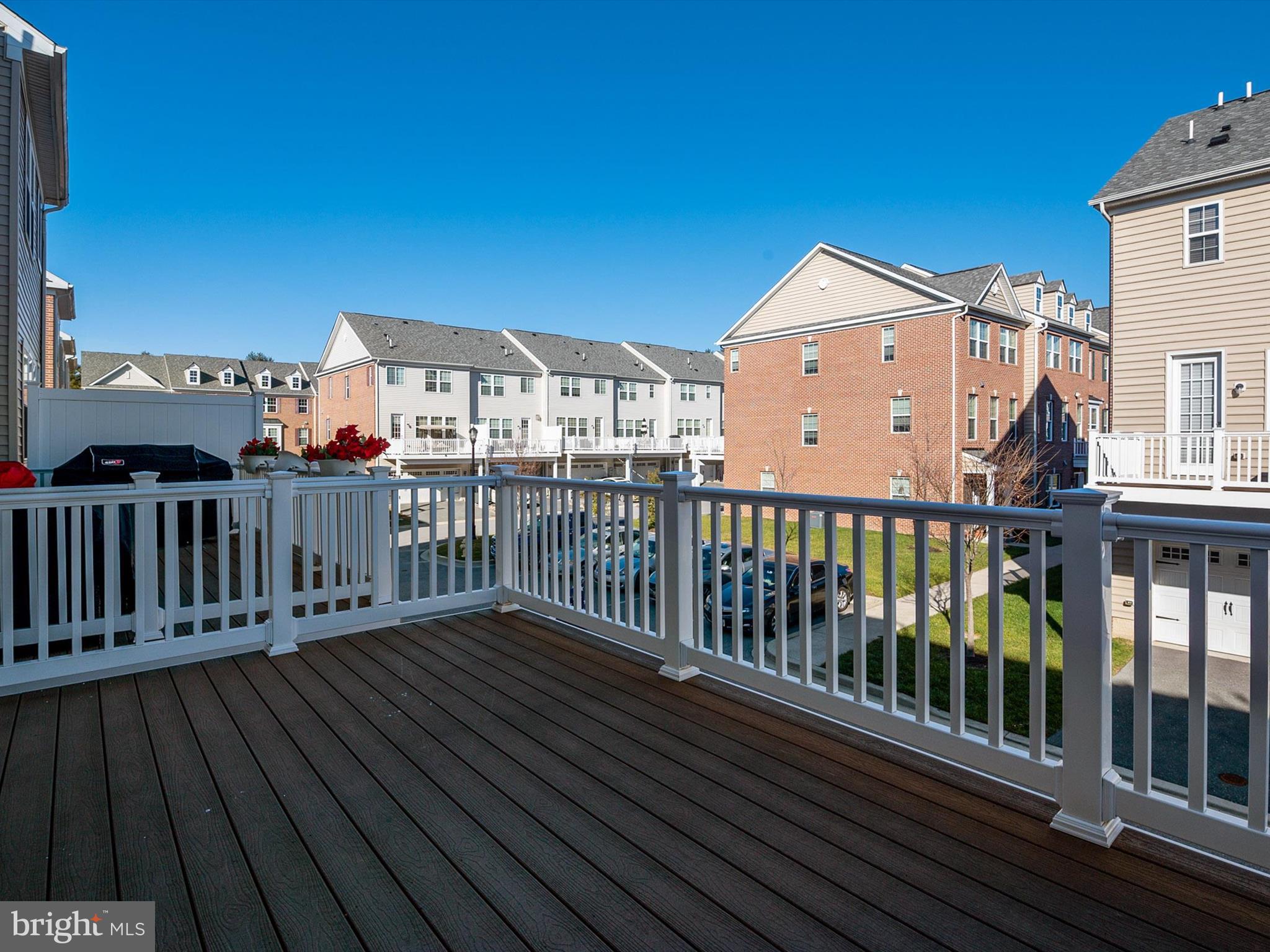 BUCKINGHAM - Residential Lease