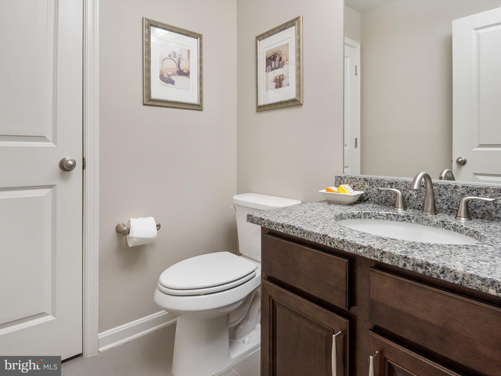 BUCKINGHAM - Residential Lease