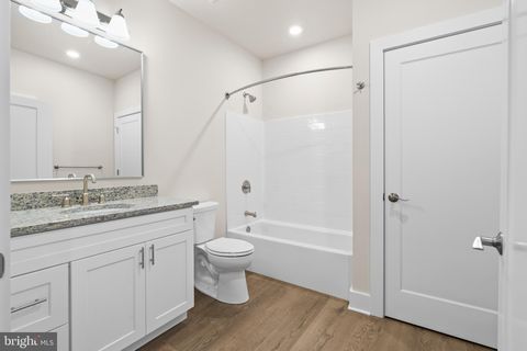 Tiny photo for 30 W Broad Street #SUITE 4, SOUDERTON, PA 18964 (MLS # PAMC2147416)