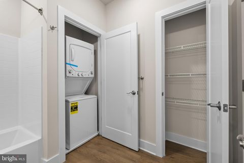 Tiny photo for 30 W Broad Street #SUITE 4, SOUDERTON, PA 18964 (MLS # PAMC2147416)