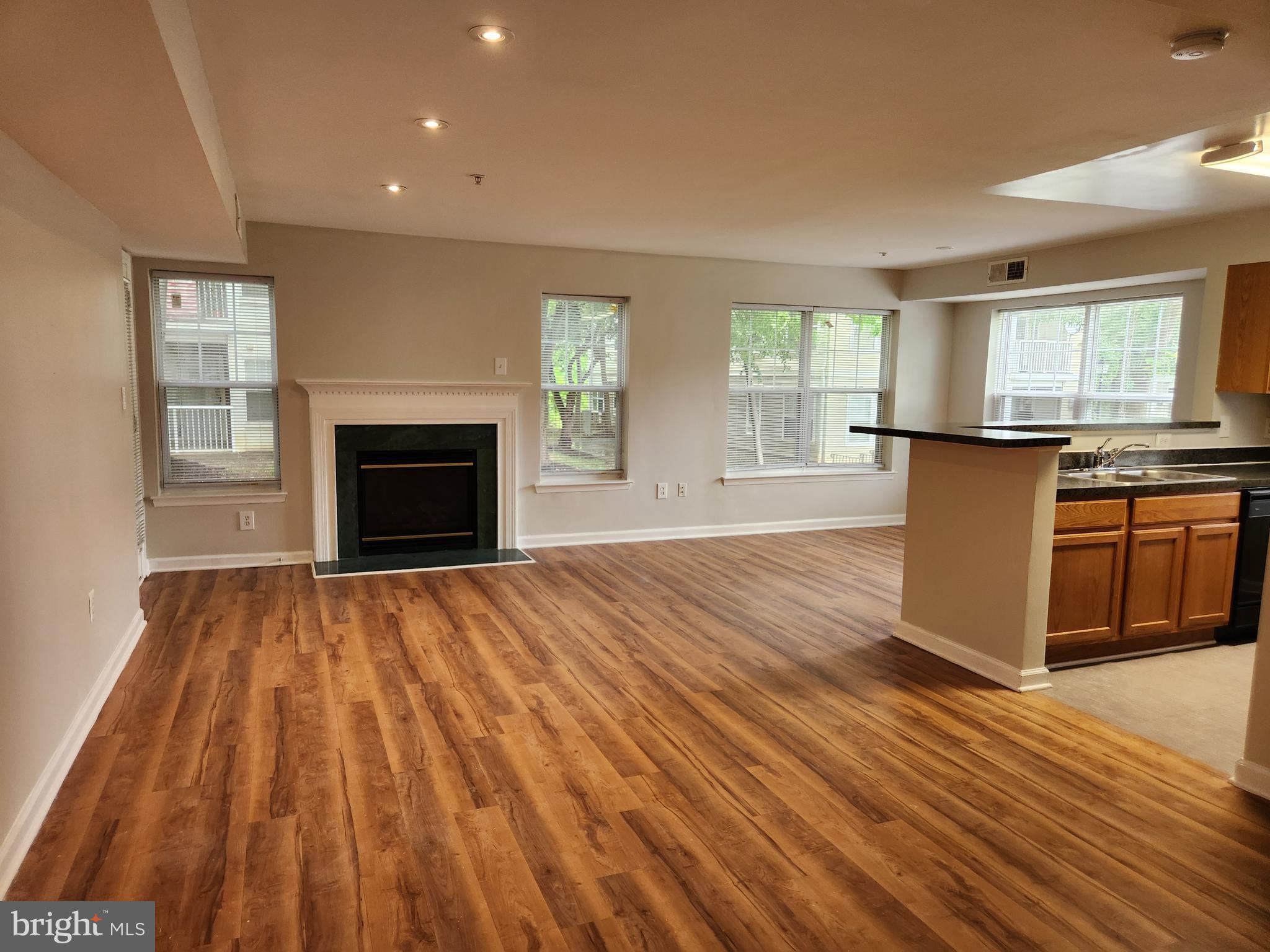 NORMANDY PLACE - Residential