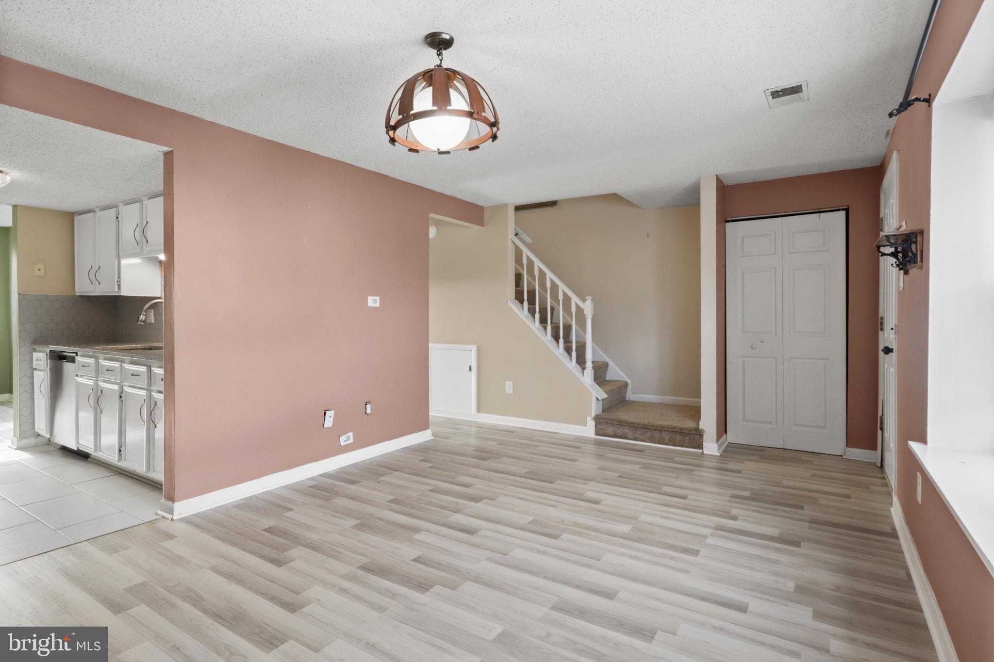 ROLLINGWOOD VILLAGE - Residential