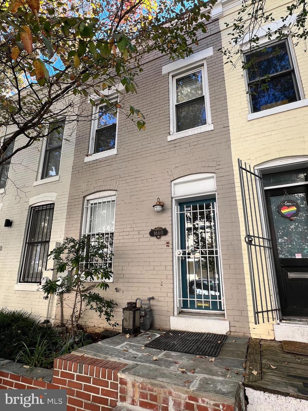 Photo of 1660 Kalorama Road NW, WASHINGTON, DC 20009 (MLS # DCDC2225966)