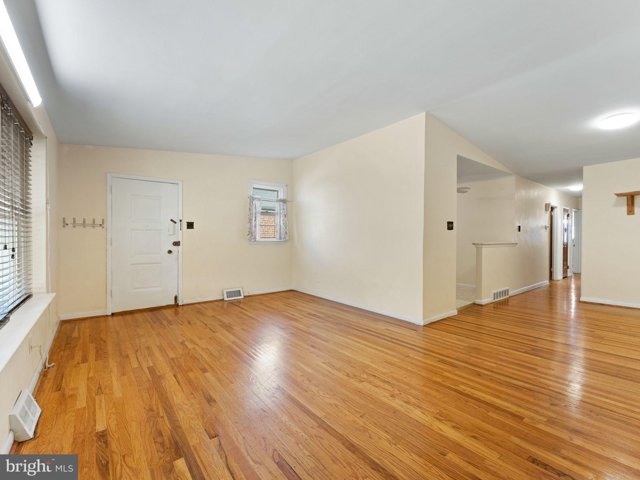7747 RICHARD STREET