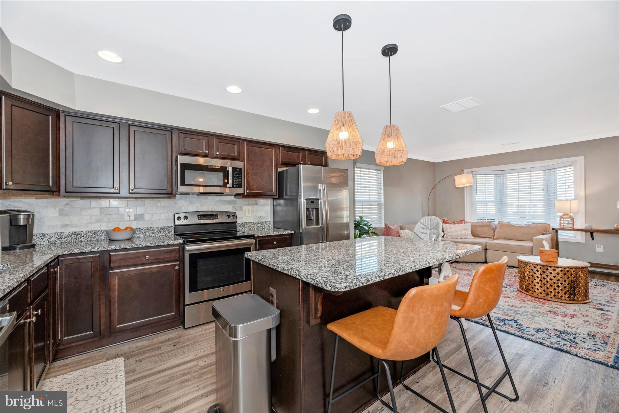 RESERVOIR RIDGE - Residential