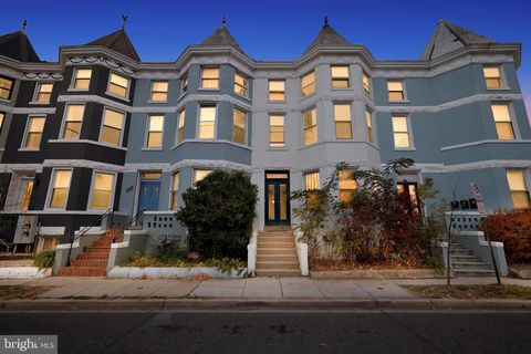 2032 NORTH CAPITOL STREET NW 2 WASHINGTON DC 20002