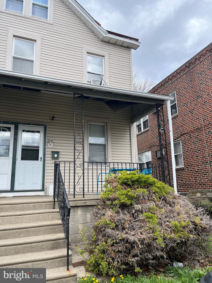 First floor 4 room apartment for rent with washer dryer in unit and access to huge rear yard and covered front porch. quiet neighborhood and easy street parking. First, Last , and Security, Credit check. Apply today