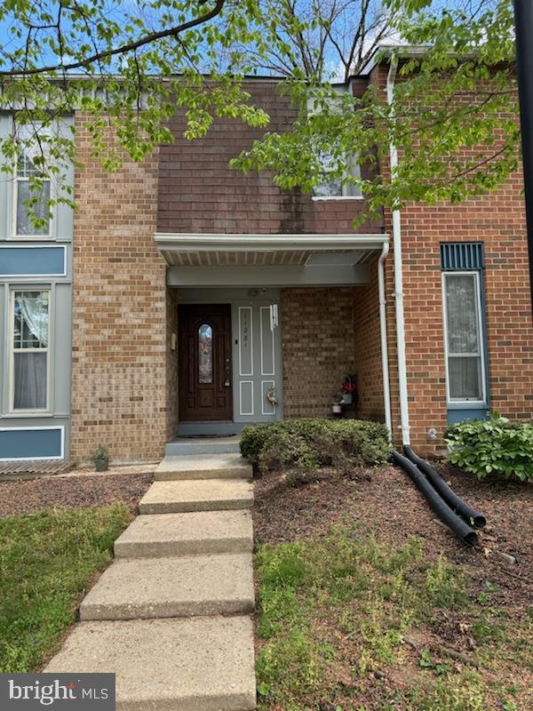 BURNT MILLS TOWNHOUSES - Residential