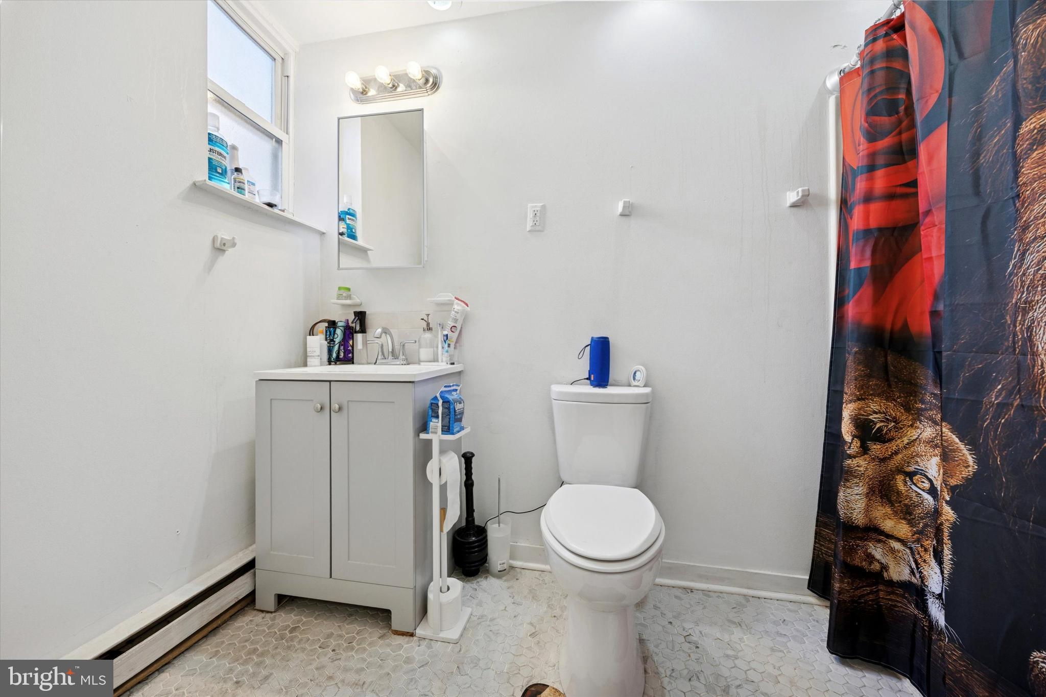 PORT RICHMOND - Residential Income