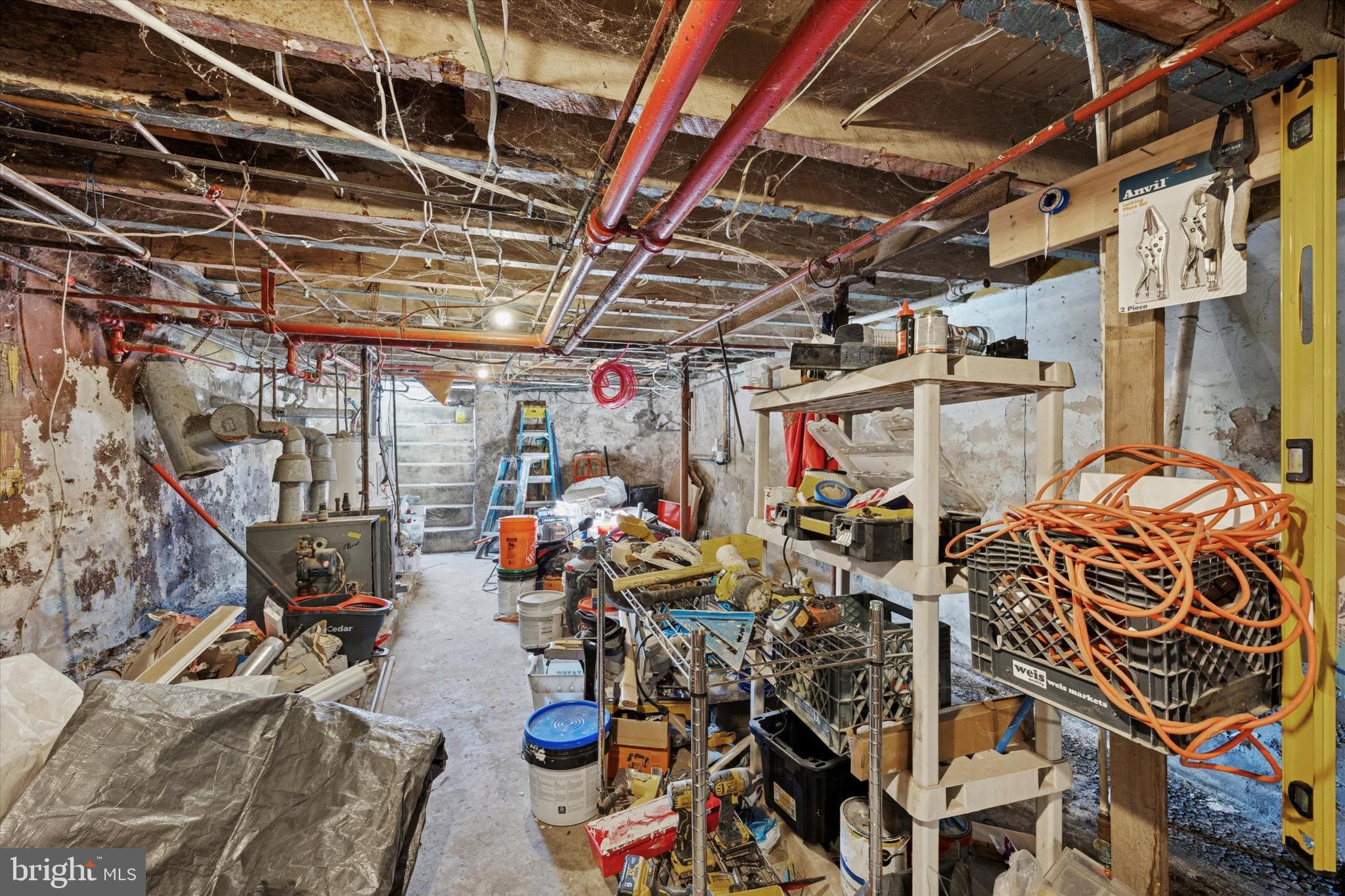 PORT RICHMOND - Residential Income