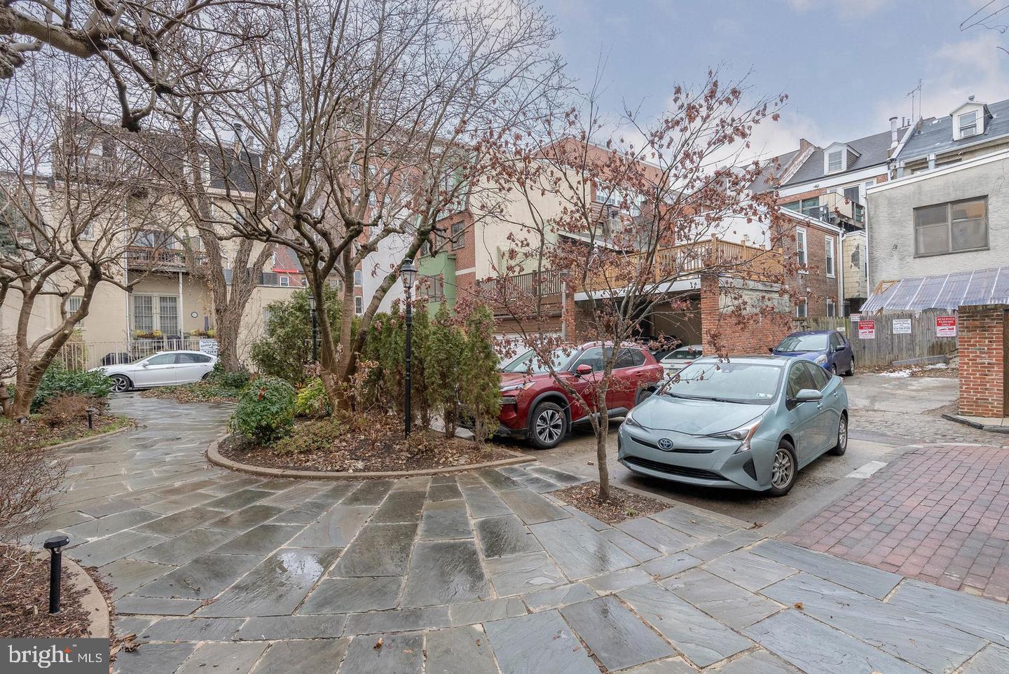 WASHINGTON SQ WEST - Residential