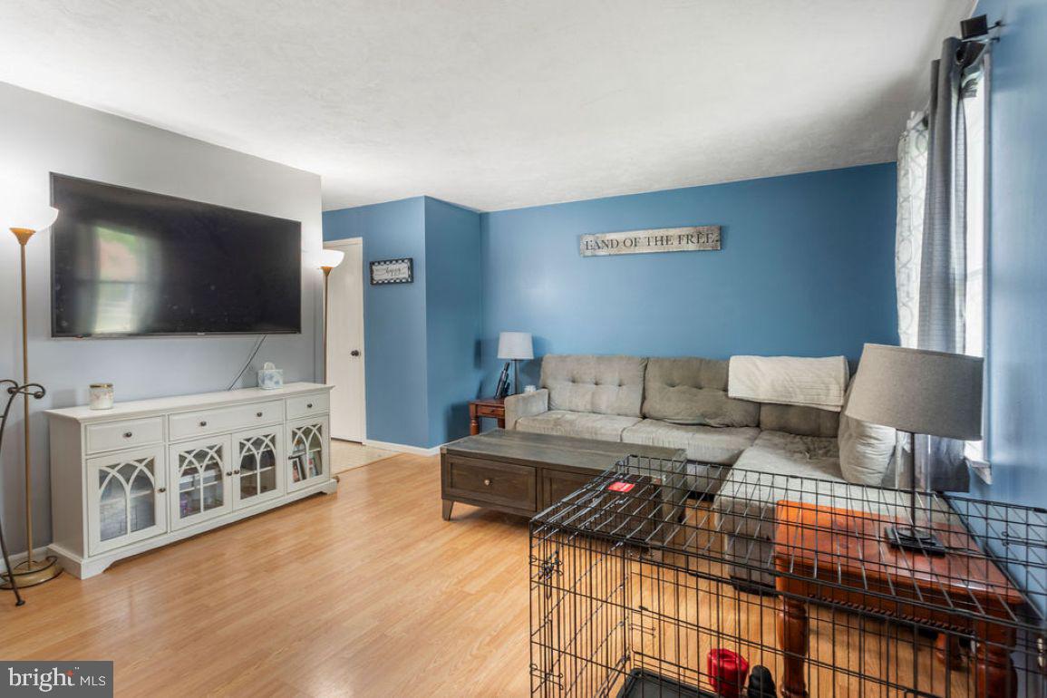 228 GEORGETOWN CIR