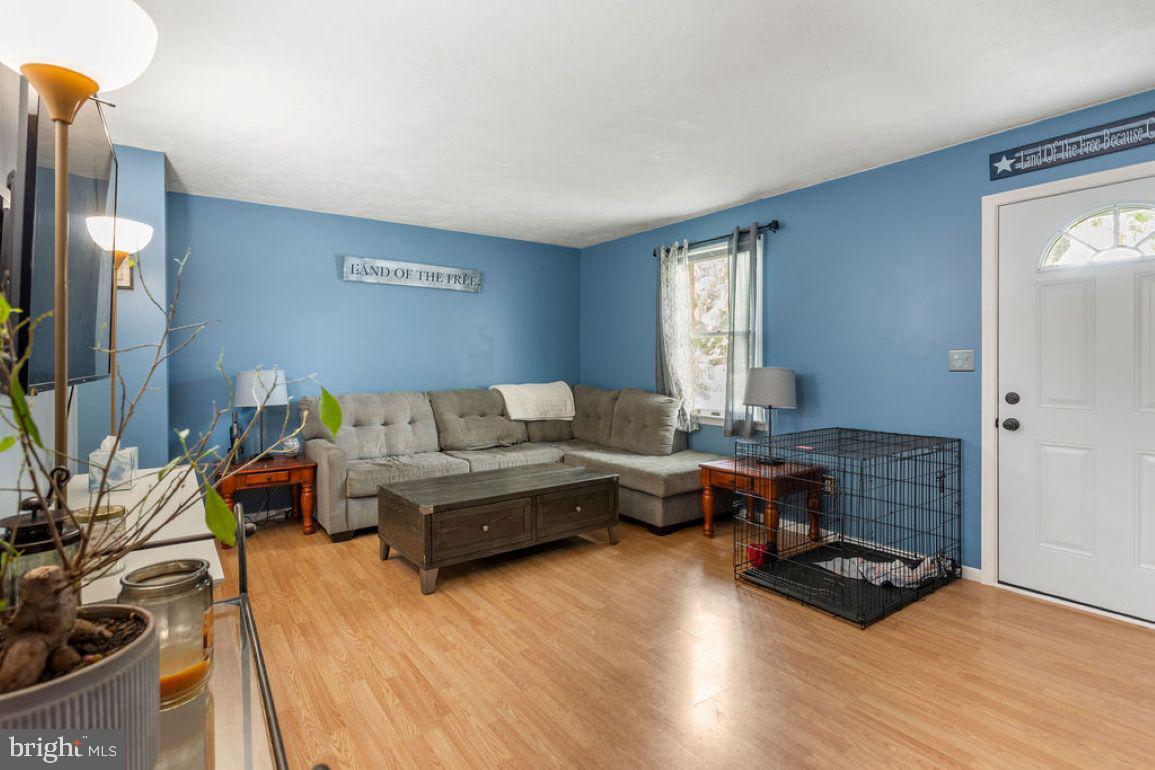 228 GEORGETOWN CIR