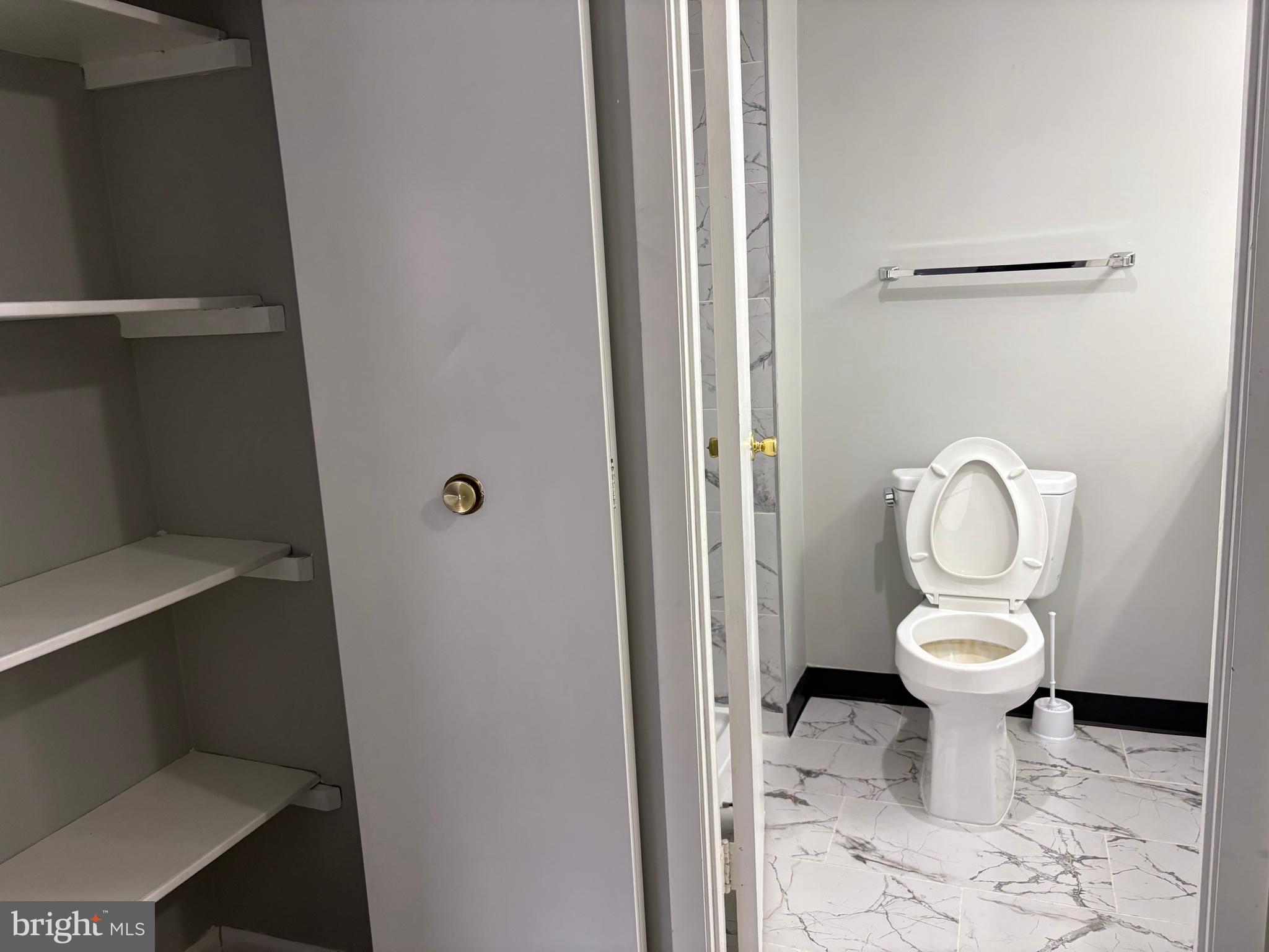 THE ELMONT - Residential Lease