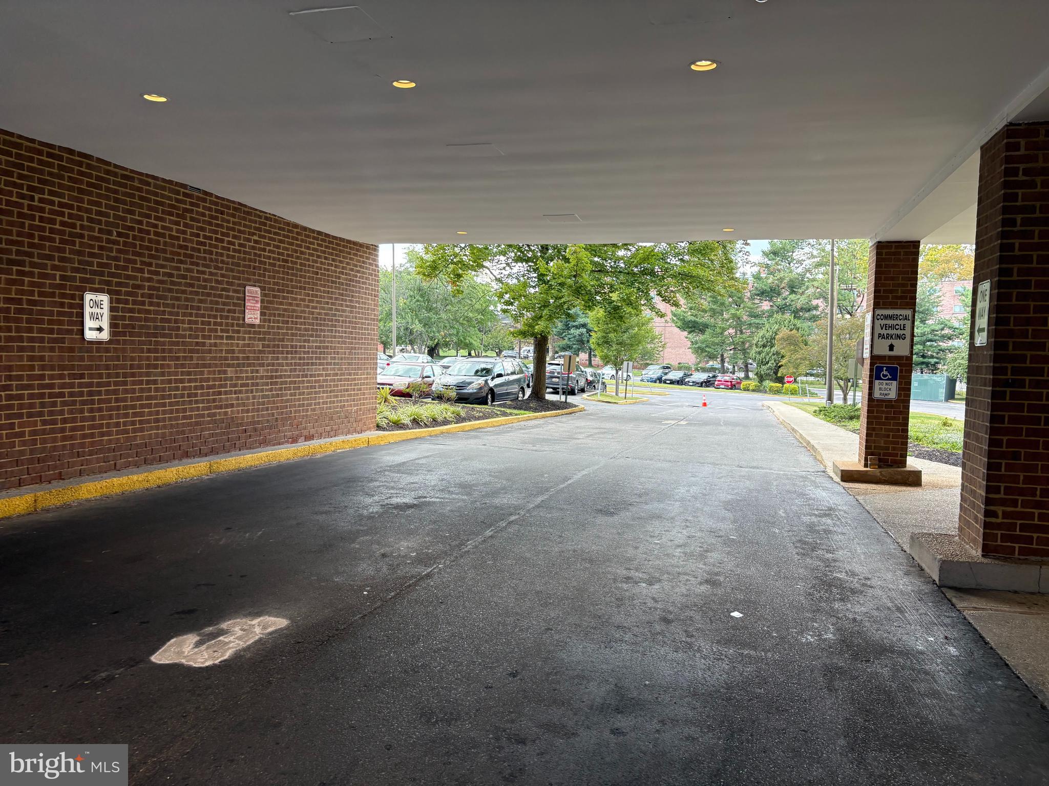 THE ELMONT - Residential Lease