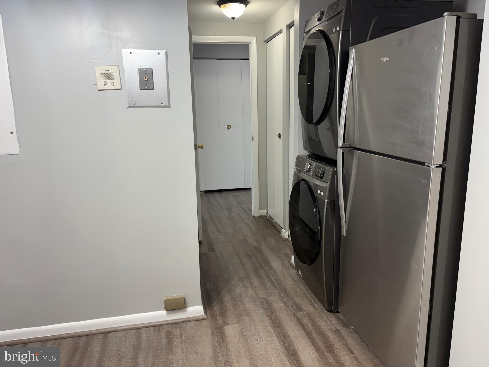 THE ELMONT - Residential Lease