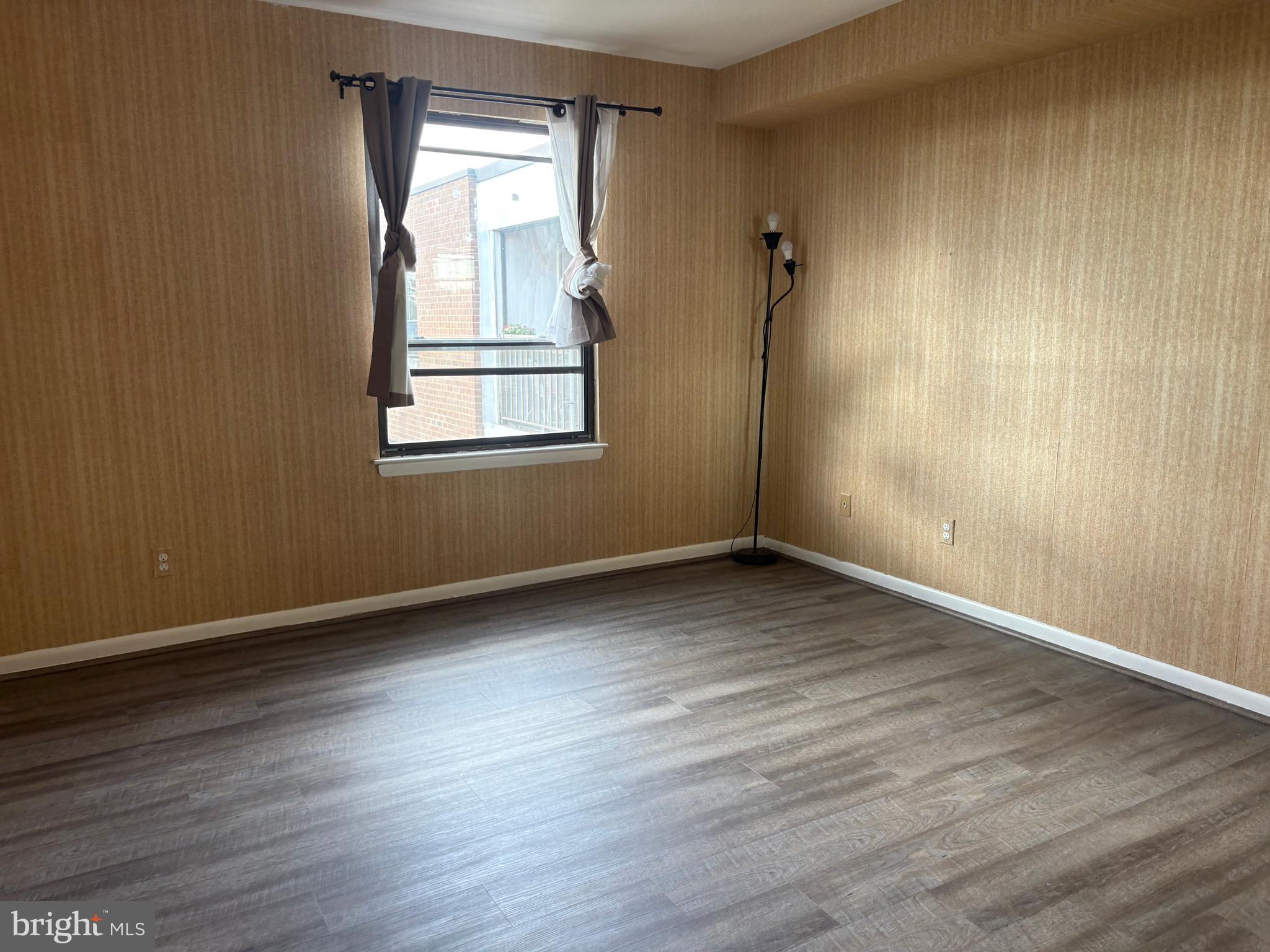 THE ELMONT - Residential Lease