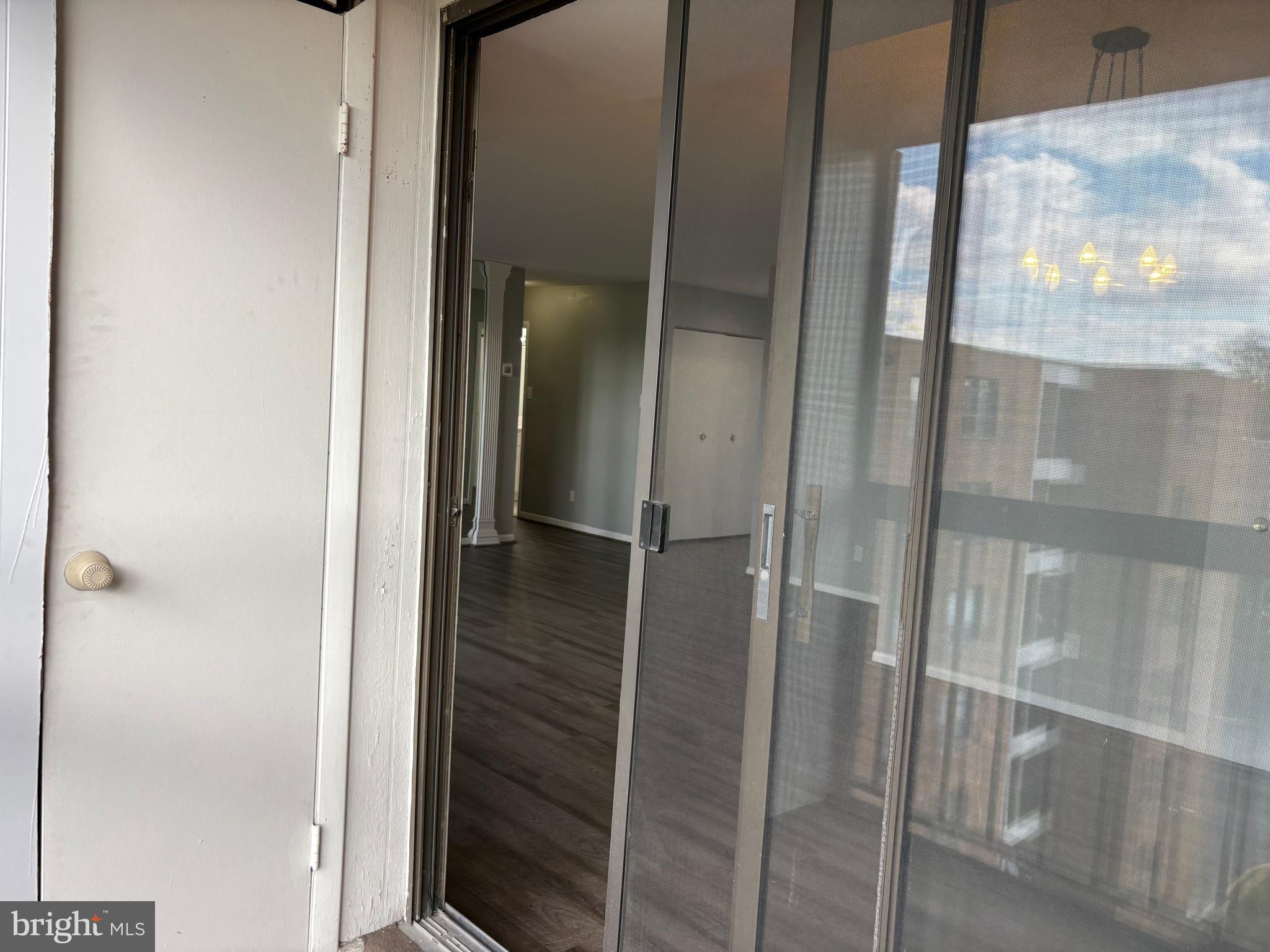 THE ELMONT - Residential Lease