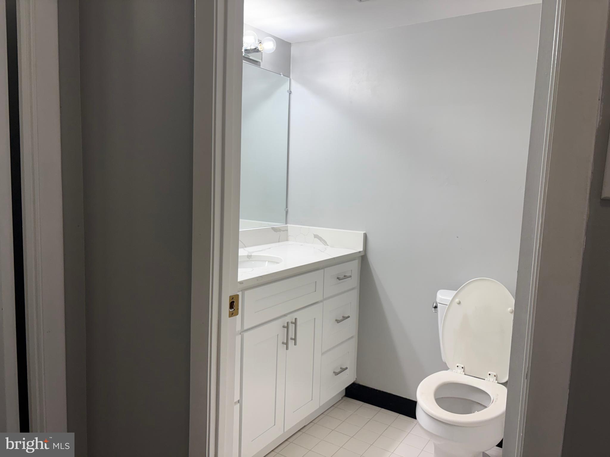 THE ELMONT - Residential Lease