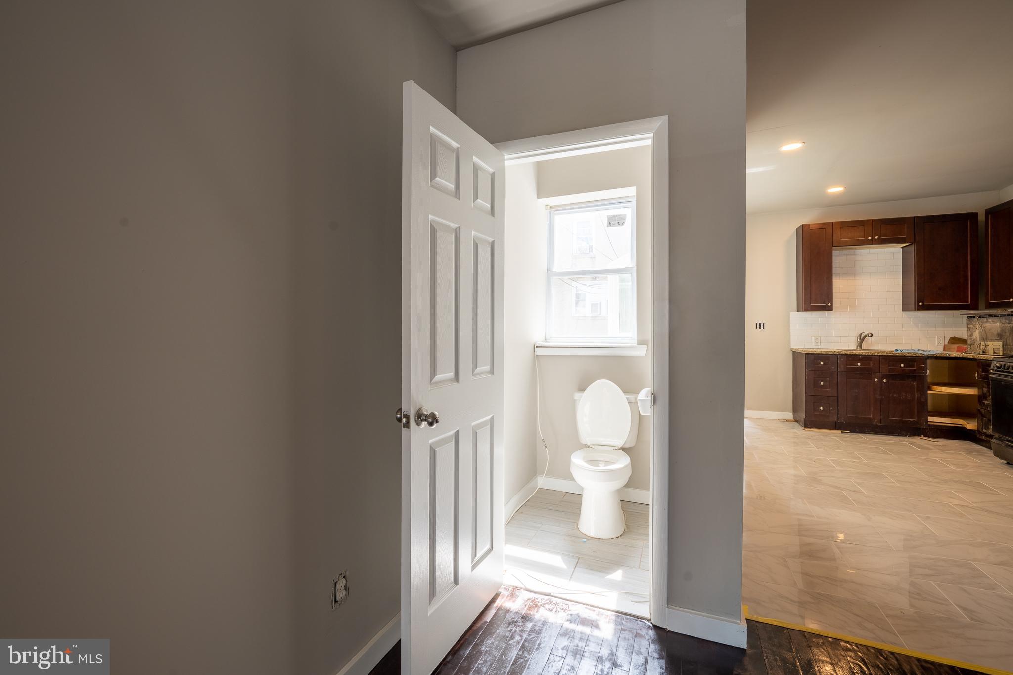 PHILADELPHIA - Residential Lease