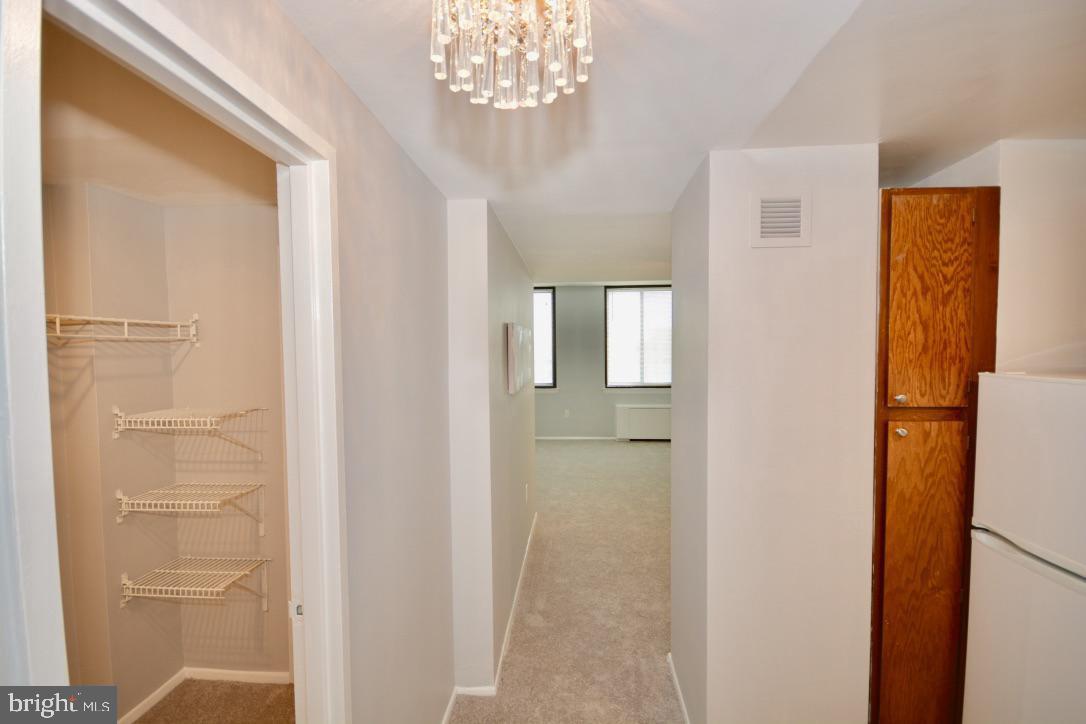 PORT ROYAL CONDOMINIUM - Residential Lease