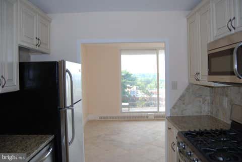 Photo of 1401 - Unit Pennsylvania Avenue, WILMINGTON, DE 19806 (MLS # DENC2107406)