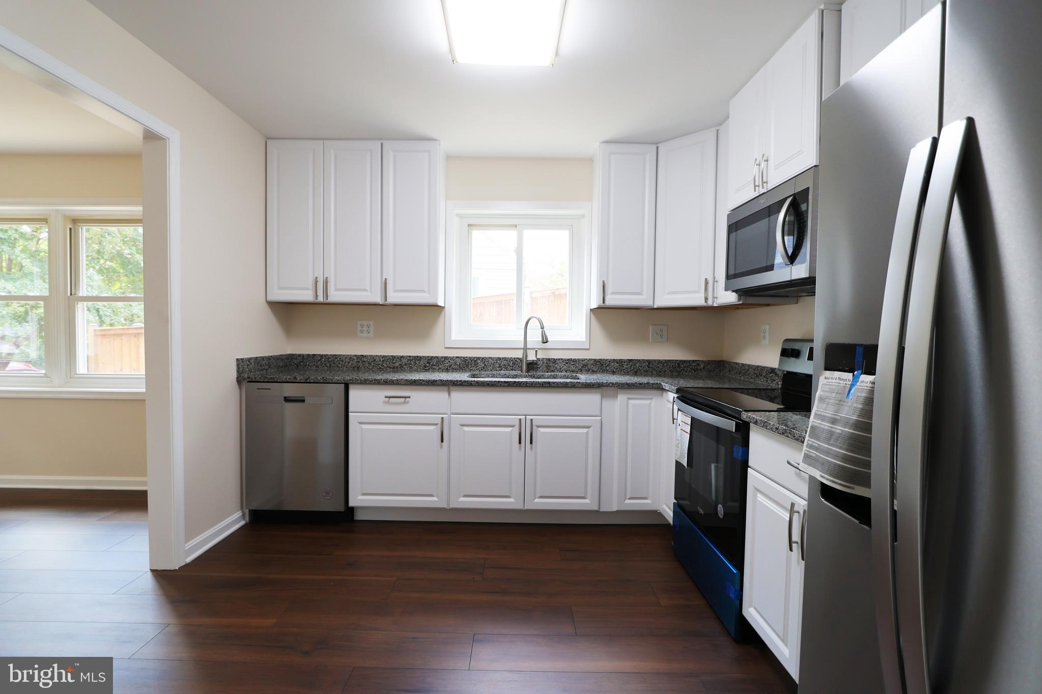 MEMORIAL HEIGHTS - Residential