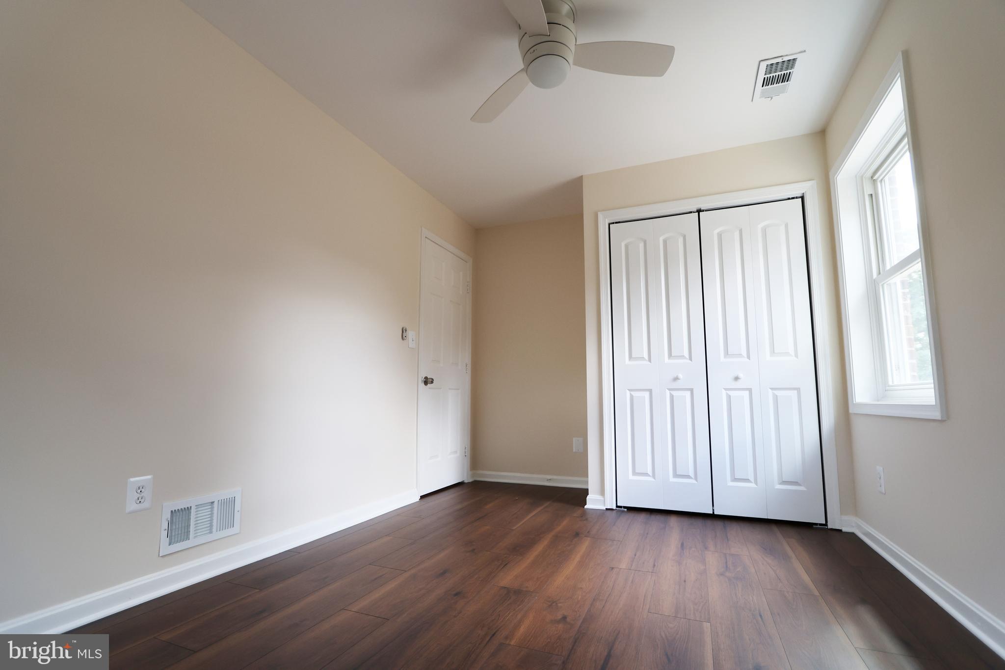 MEMORIAL HEIGHTS - Residential