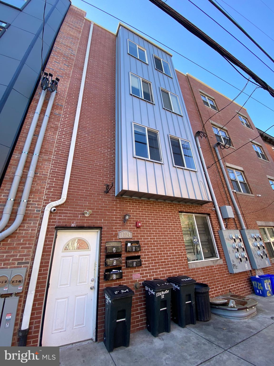 PHILADELPHIA (NORTHWEST) - Residential Lease