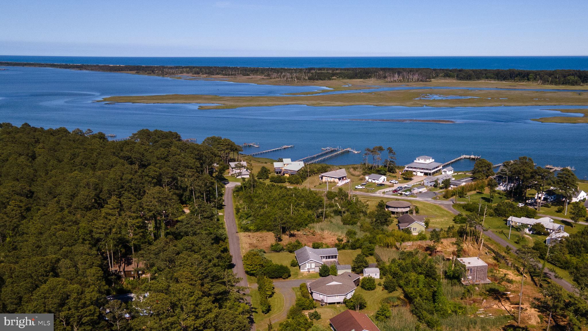 CHINCOTEAGUE - Land