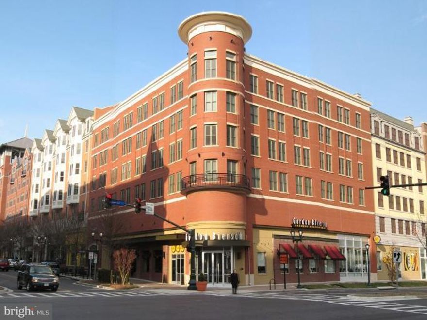 Lovely 1 Bedroom condo in Rockville Town Square. Beautiful hardwood floors, sparkling kitchen, sunny space. Only 1,600 feet to Metro. In the middle of shopping, library, restaurants, entertainment and ample parking. City living at its best. Pet friendly building has pool, exercise room, extra storage.  This most popular top floor penthouse style is rarely available.