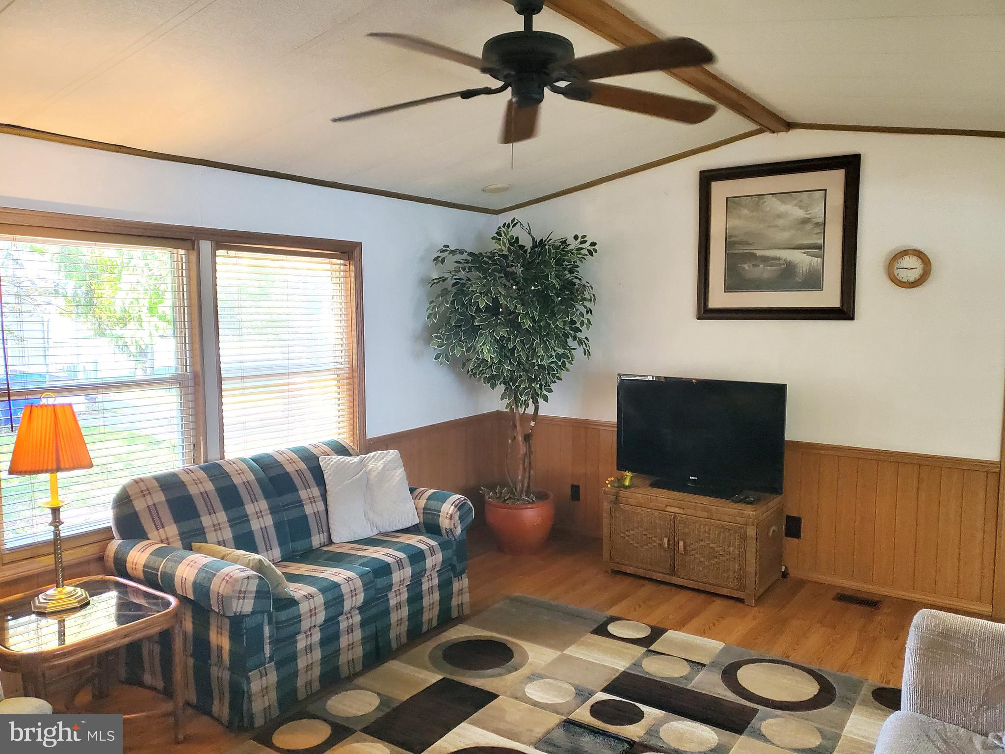 SUSSEX EAST MHP - Residential