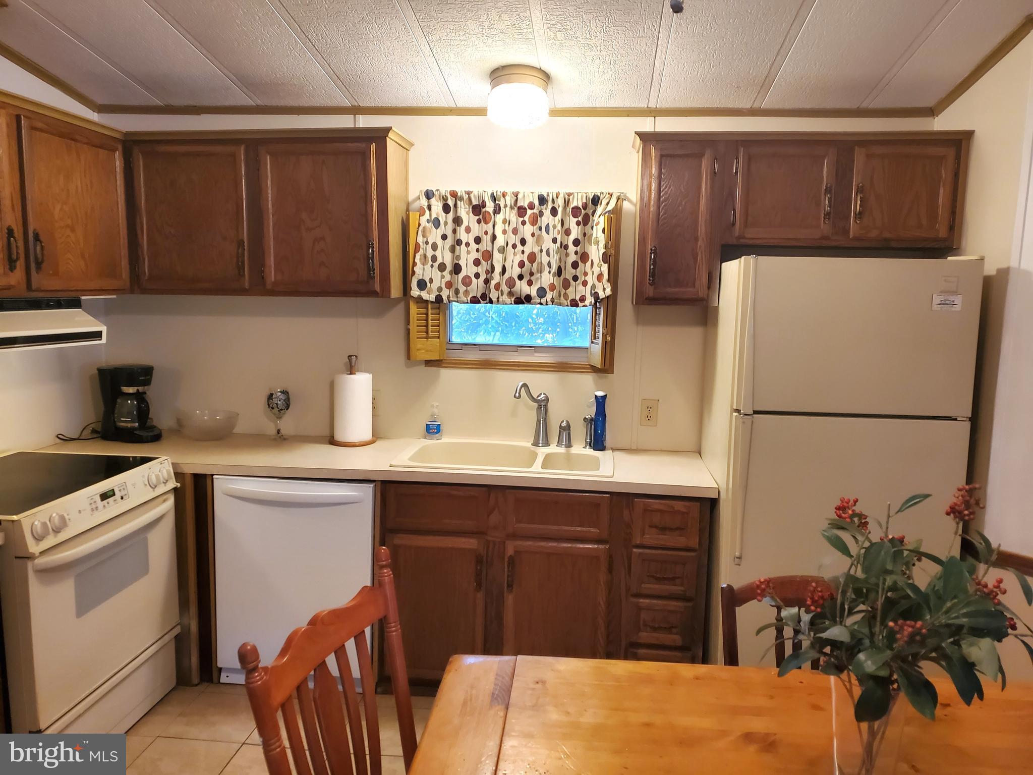 SUSSEX EAST MHP - Residential