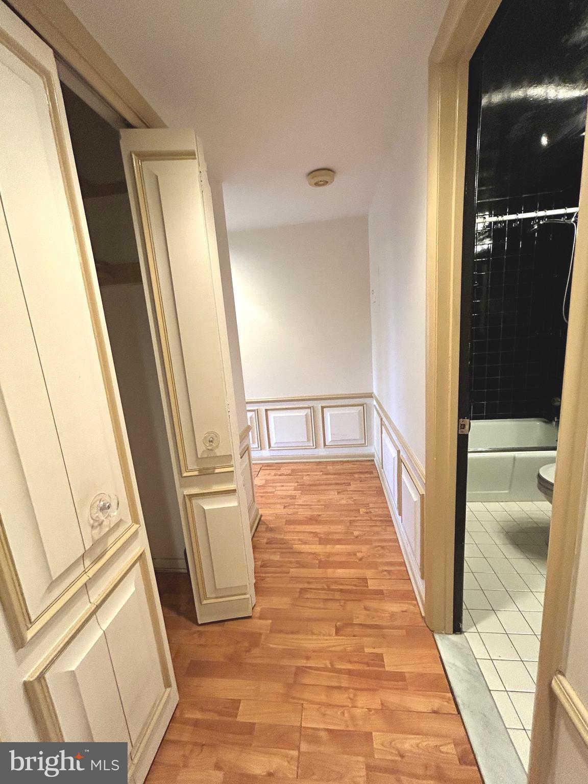 CROSS KEYS - Residential