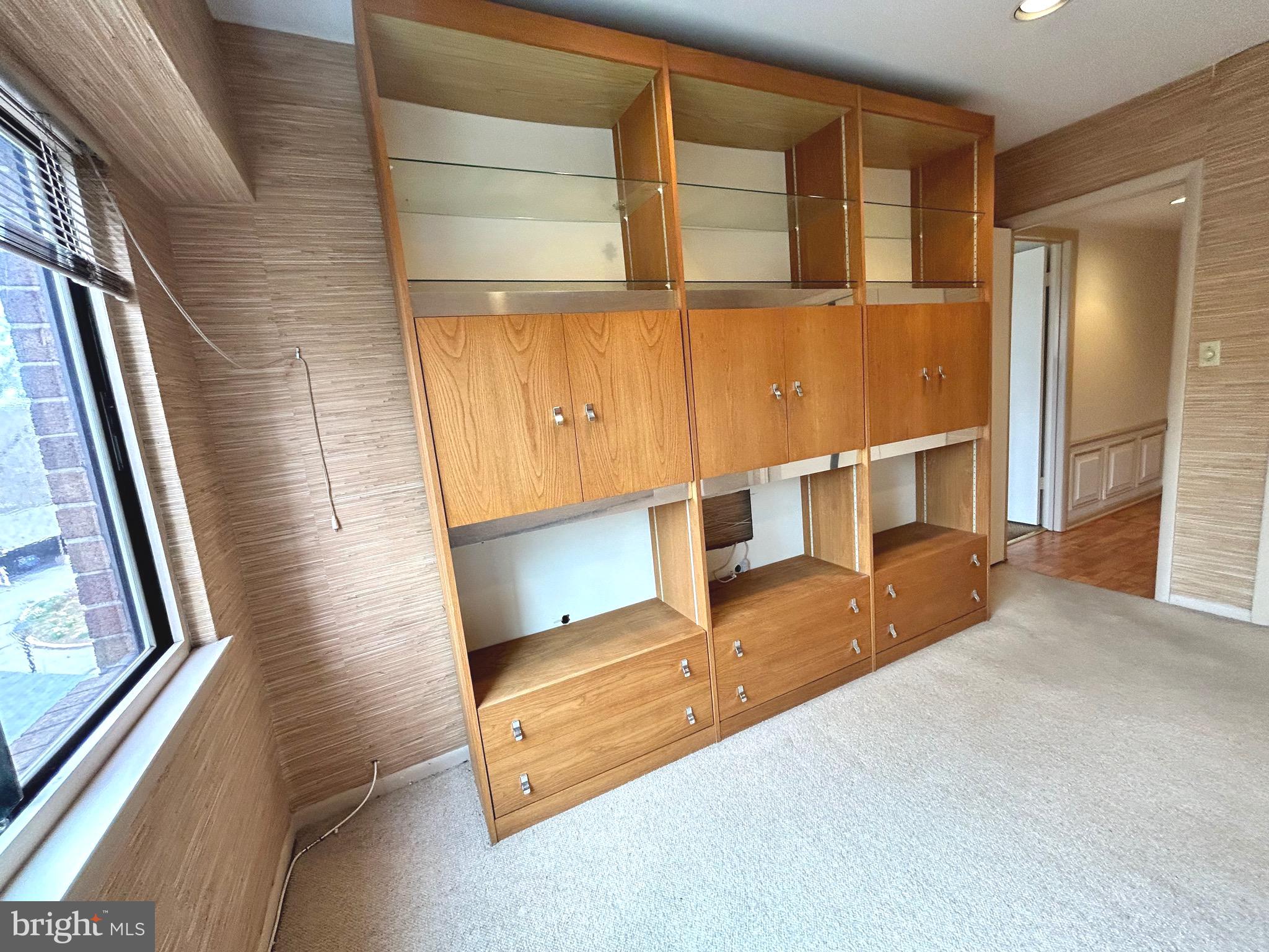 CROSS KEYS - Residential